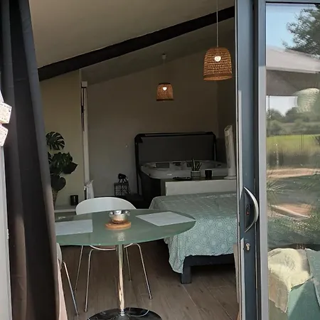 Les Prairies Mas Roux Pension Raphèle Kamer foto